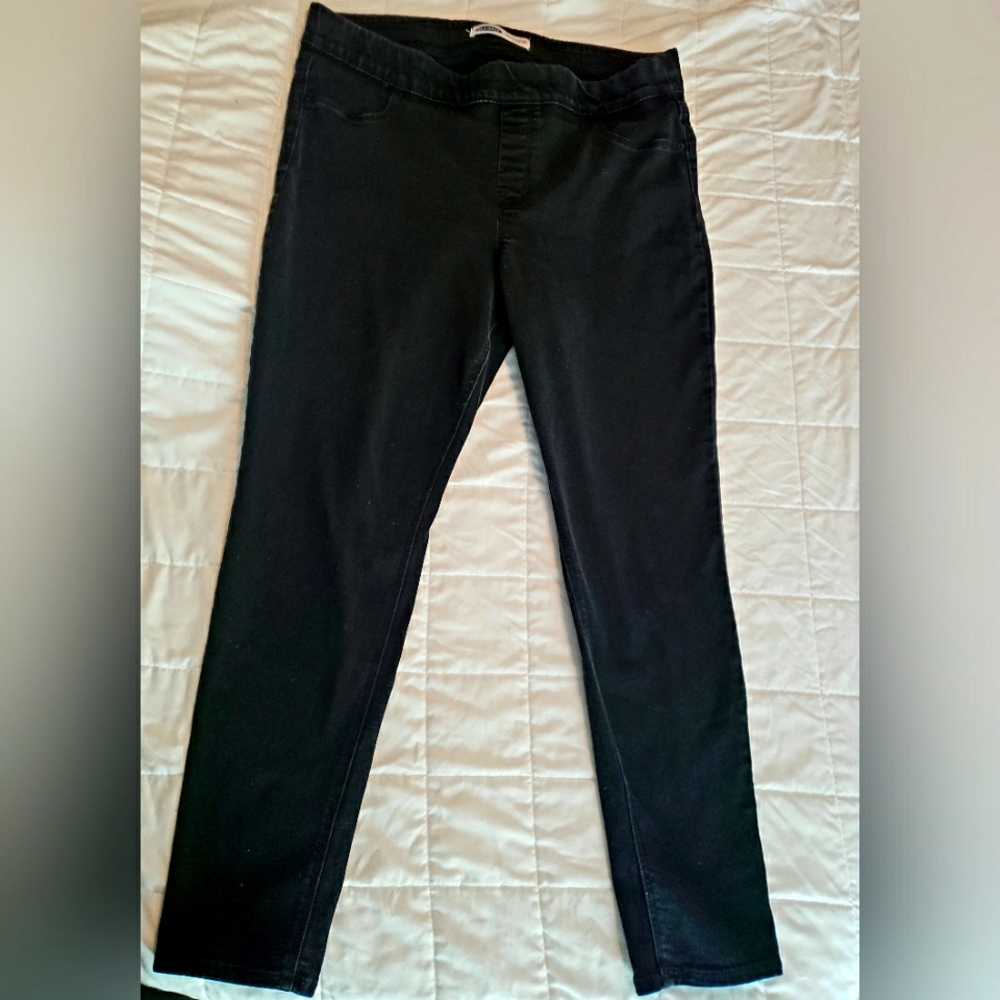 Old Navy Rockstar Midrise Jegging 18